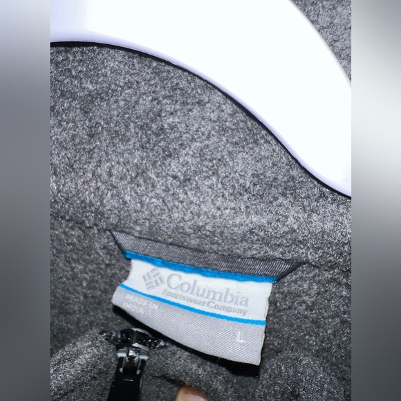 Columbia Men’s Full-Zip Fleece - Picture 3 of 6